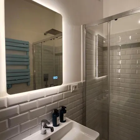 アパート The Hatters *